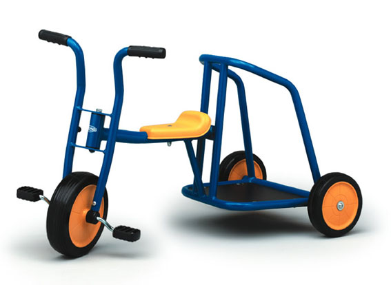 TRICICLO USO COLEGIOS GUARDERIAS Y EMPRESAS PARA NI�OS IMITACION CARRO-Lorry. GARANTIA BERG TOYS.ENVIO GRATIS